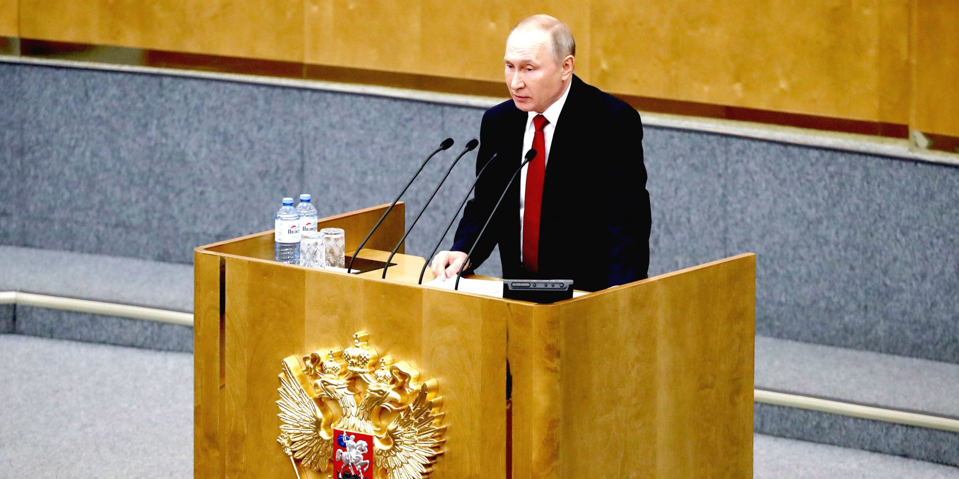 Адвокат упевнений, що&nbsp;Путін давав дозвіл на відправку Бука на&nbsp;Донбас (Фото: REUTERS / Evgenia Novozhenina)
