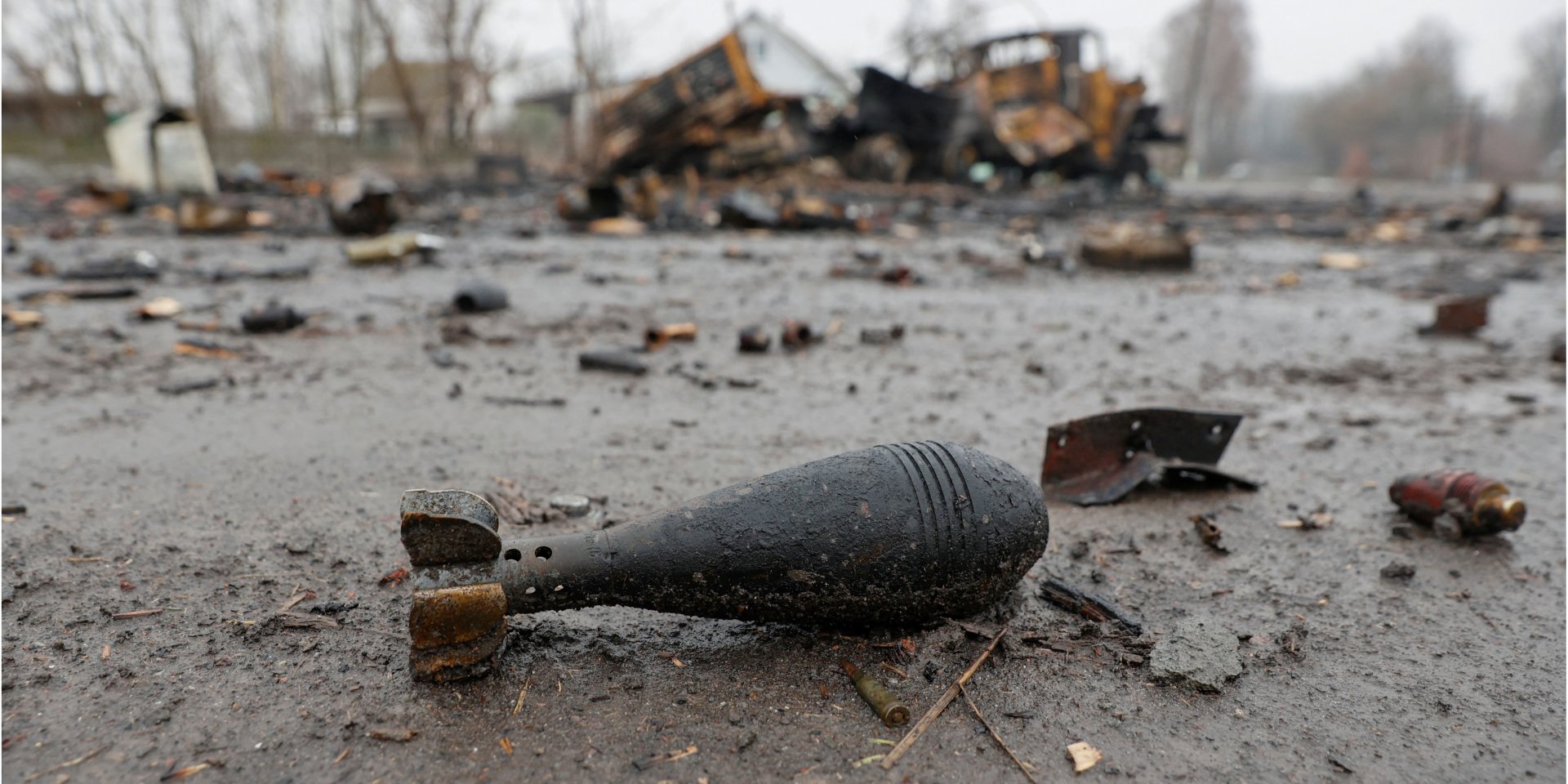 The enemy continues to shell settlements in Donetsk Oblast (Photo: REUTERS/Serhii Nuzhnenko)