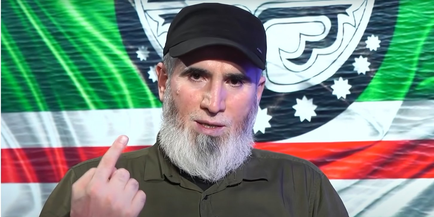 The battalion commander of the Chechen Sheikh Mansur Battalion Muslim Cheberloevsky has been helping Ukrainians defend the country from Russian encroachments for eight years. (Photo: Gary Tabakh / Youtube)