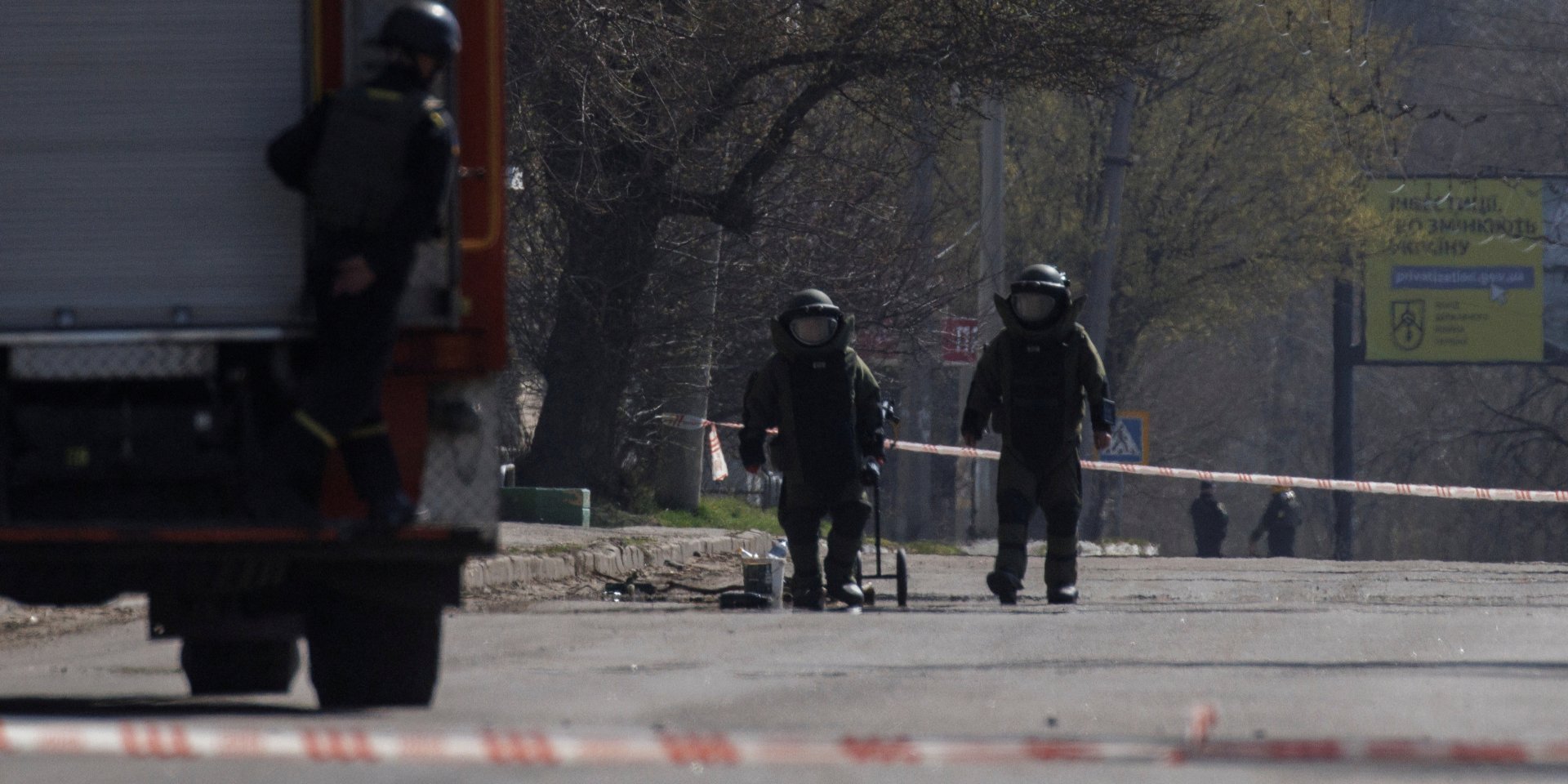 Sappers carry out a controlled explosion of ammunition that has not exploded in Kharkiv (Photo: REUTERS/Alkis Konstantinidis)