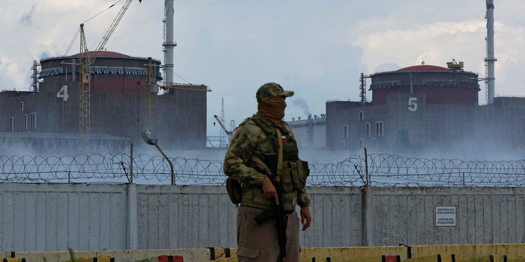 The Russian military is on the territory of the Zaporizhzhia NPP and has placed heavy equipment there (Photo: REUTERS/Alexander Ermochenko)