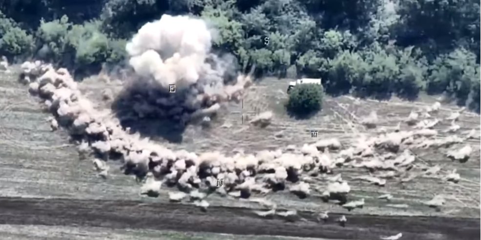 The Ukrainian military destroyed the Russian Zoopark-1 (Photo: Video frame of Intelligence of the Ministry of Defence of Ukraine)