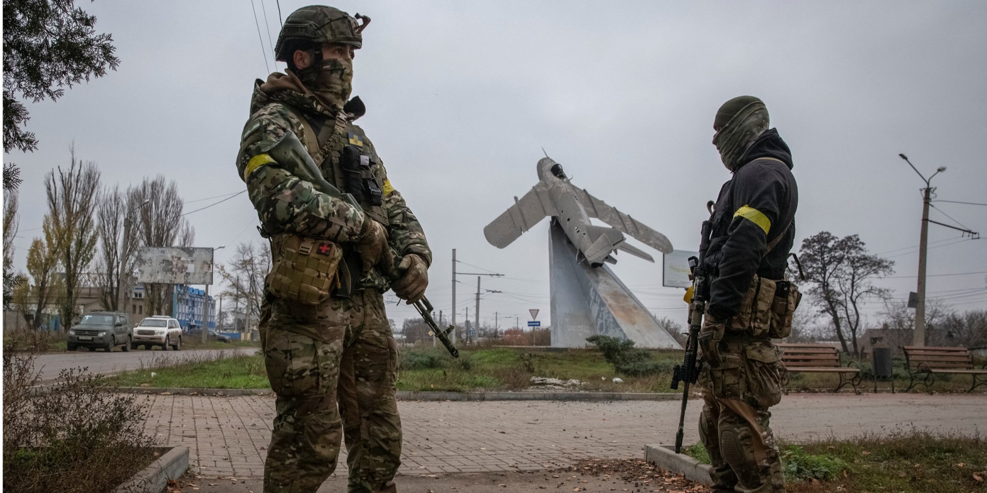 Бійці Чеченського миротворчого батальйону імені Дудаєва у&nbsp;Бахмуті Донецької області, 11 листопада 2022 року (Фото: REUTERS/Oleksandr Ratushniak)