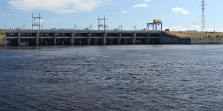 Kyiv dam protected from airstrikes and enemy sabotage, senior Ukrainian commander assures (Photo: uhe.gov.ua)