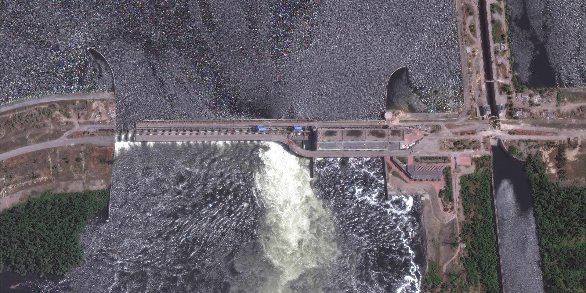 On the night of June 6, Russian troops blew up the Kakhovka HPP, which had been under control for over a year (Photo: Maxar Technologies/Handout via REUTERS)