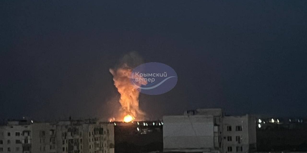 Explosion in Yevpatoriya on the night of September 14 (Photo: Crimeanwind/Telegram)