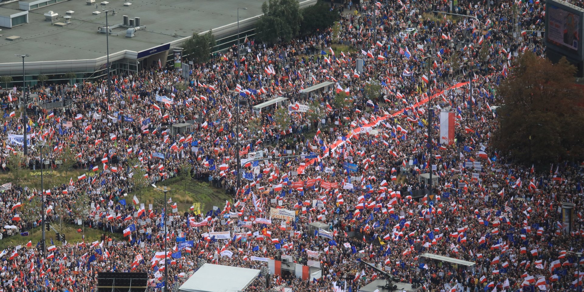 Protest by supporters of the Polish opposition, Warsaw, 1 October 2023 (Photo: Agencja Wyborcza.pl/Jacek Marczewski via REUTERS)