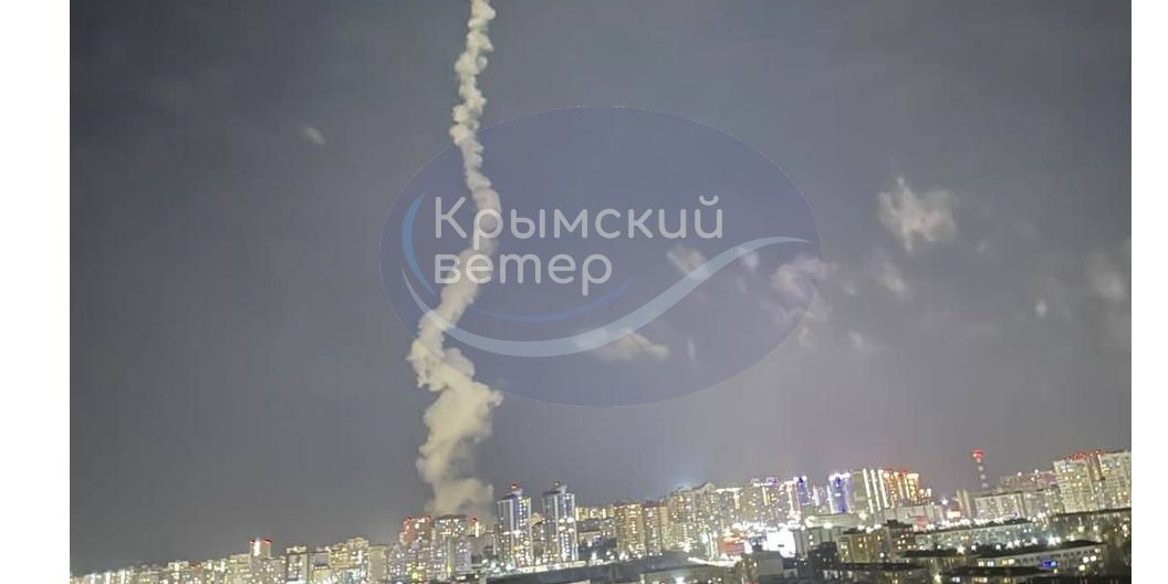 Smoke over the city of Novorossiysk (Photo: Crimean wind/Telegram)