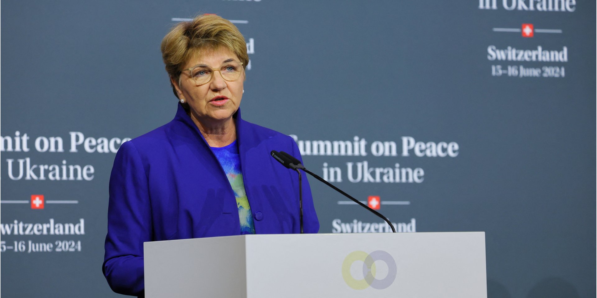 За&nbsp;словами Віоли Амхерд, для досягнення миру потрібно буде колись залучити до&nbsp;переговорів Росію (Фото: REUTERS/Denis Balibouse)