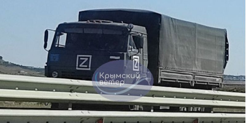Військова колона прямує з&nbsp;Криму до&nbsp;Курська (Фото: Кримський вітер/Telegram)
