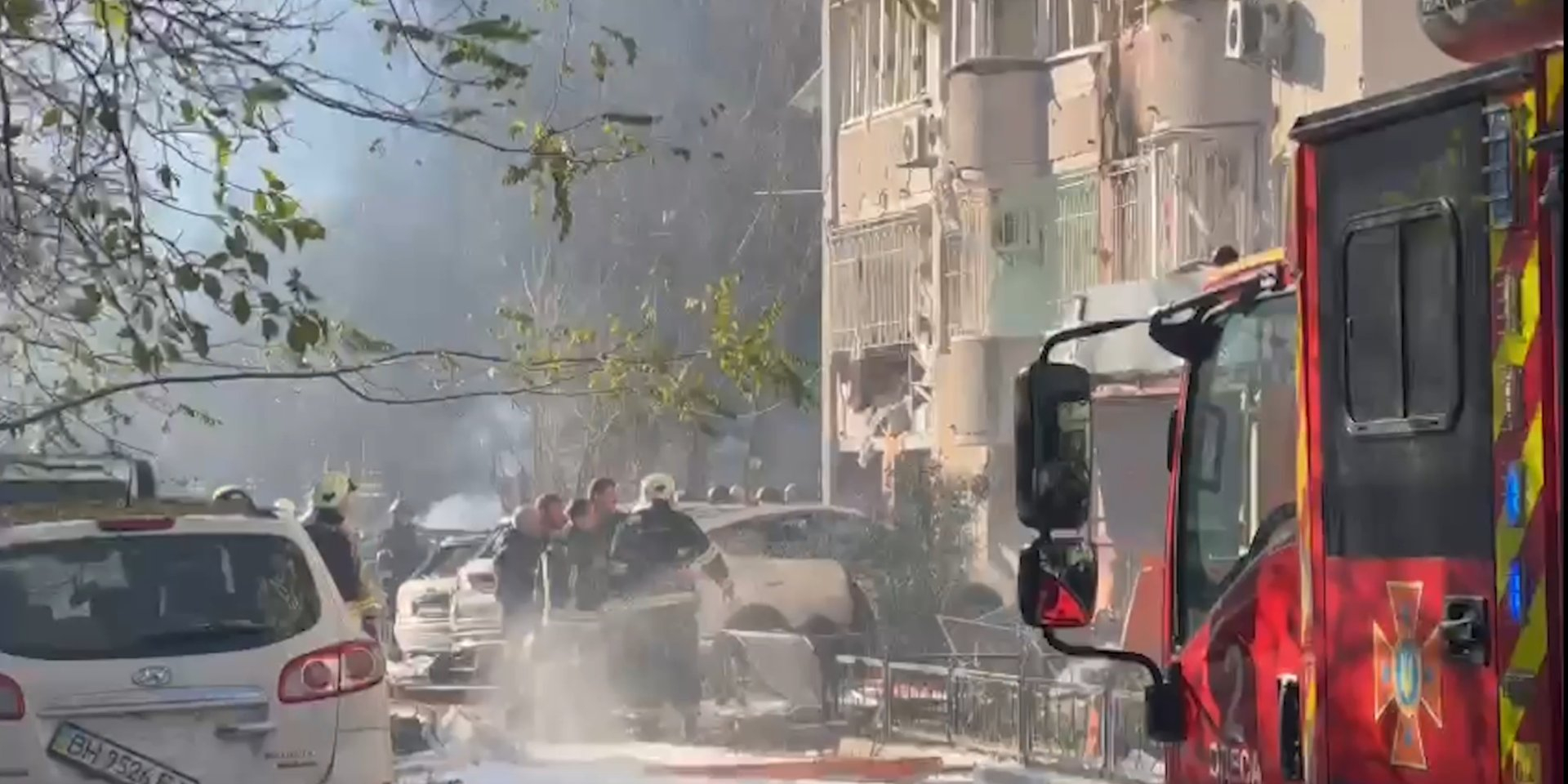 Aftermath of a Russian strike on Odesa on Nov. 18 (Photo: Volodymyr Zelenskyy / Video screenshot)