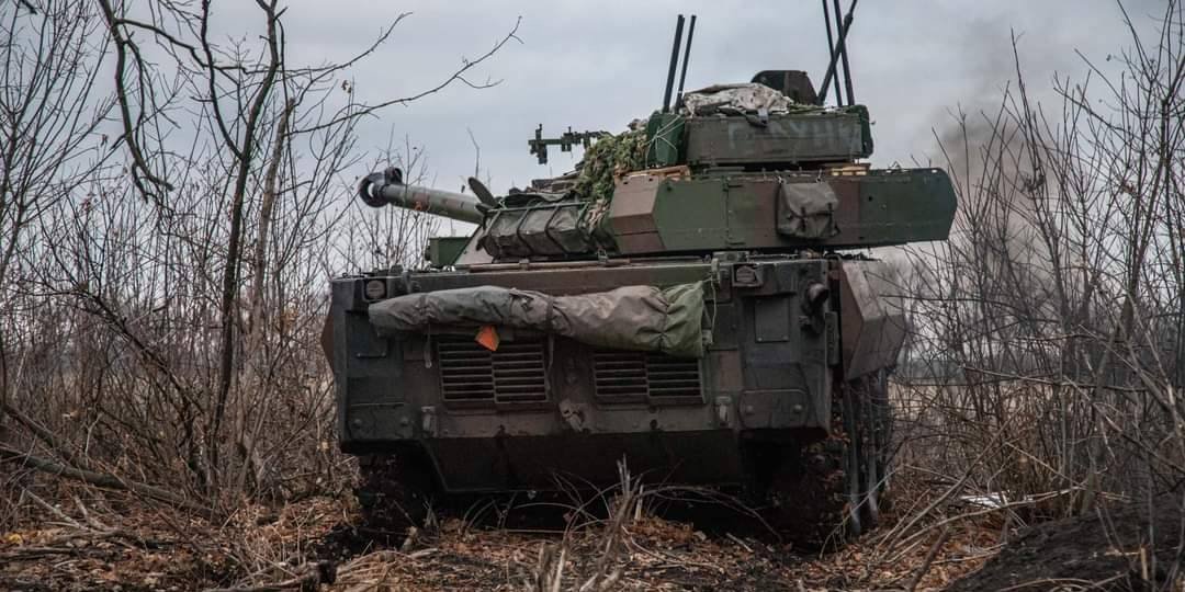 Українська бронетехніка на&nbsp;одній з ділянок фронту, архівне фото (Фото: Генштаб ЗСУ)