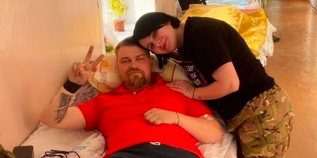 Kyrylo is undergoing rehabilitation after being seriously wounded at the front (Photo: Screenshot of Facebook video UNBROKEN Ukraine)