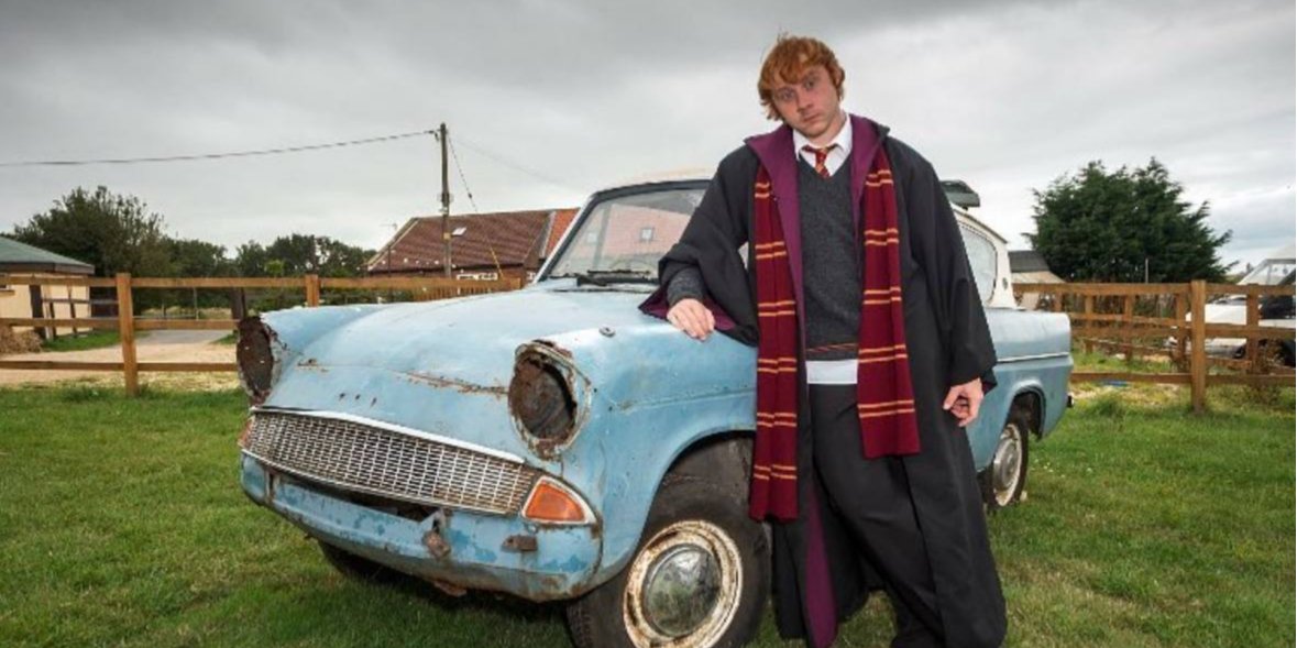 Британець схожий на відомого актора й&nbsp;активно користується цим (Фото: lewis_ron_lookalike/Instagram)
