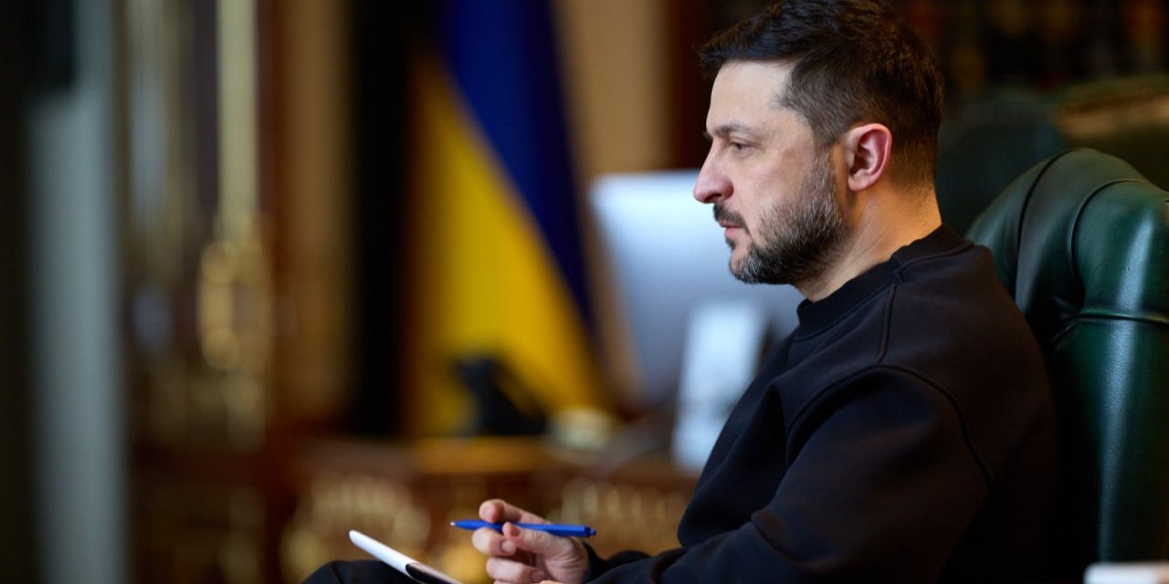 Президент України Володимир Зеленський 9 лютого підписав закон щодо правового статусу іноземців та&nbsp;осіб без громадянства, які служать у&nbsp;Силах оборони (Фото: Володимир Зеленський/Telegram)