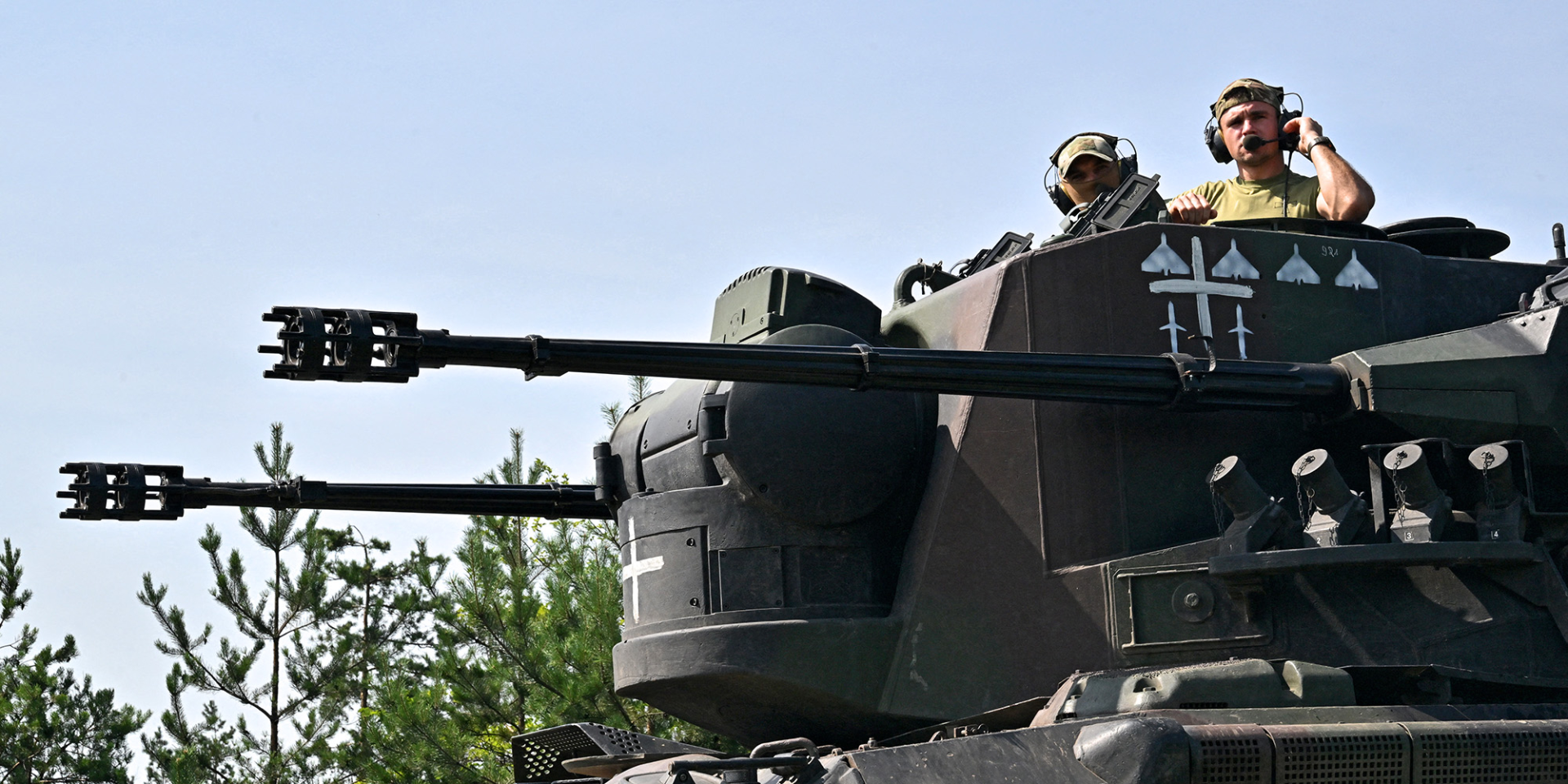 За&nbsp;оцінкою опитаних&nbsp;NV експертів, 50-річна зенітна установка Gepard (на&nbsp;фото) зарекомендувала себе як&nbsp;ефективна зброя проти шахедів (Фото: SERGEI SUPINSKY/AFP via Getty Images)