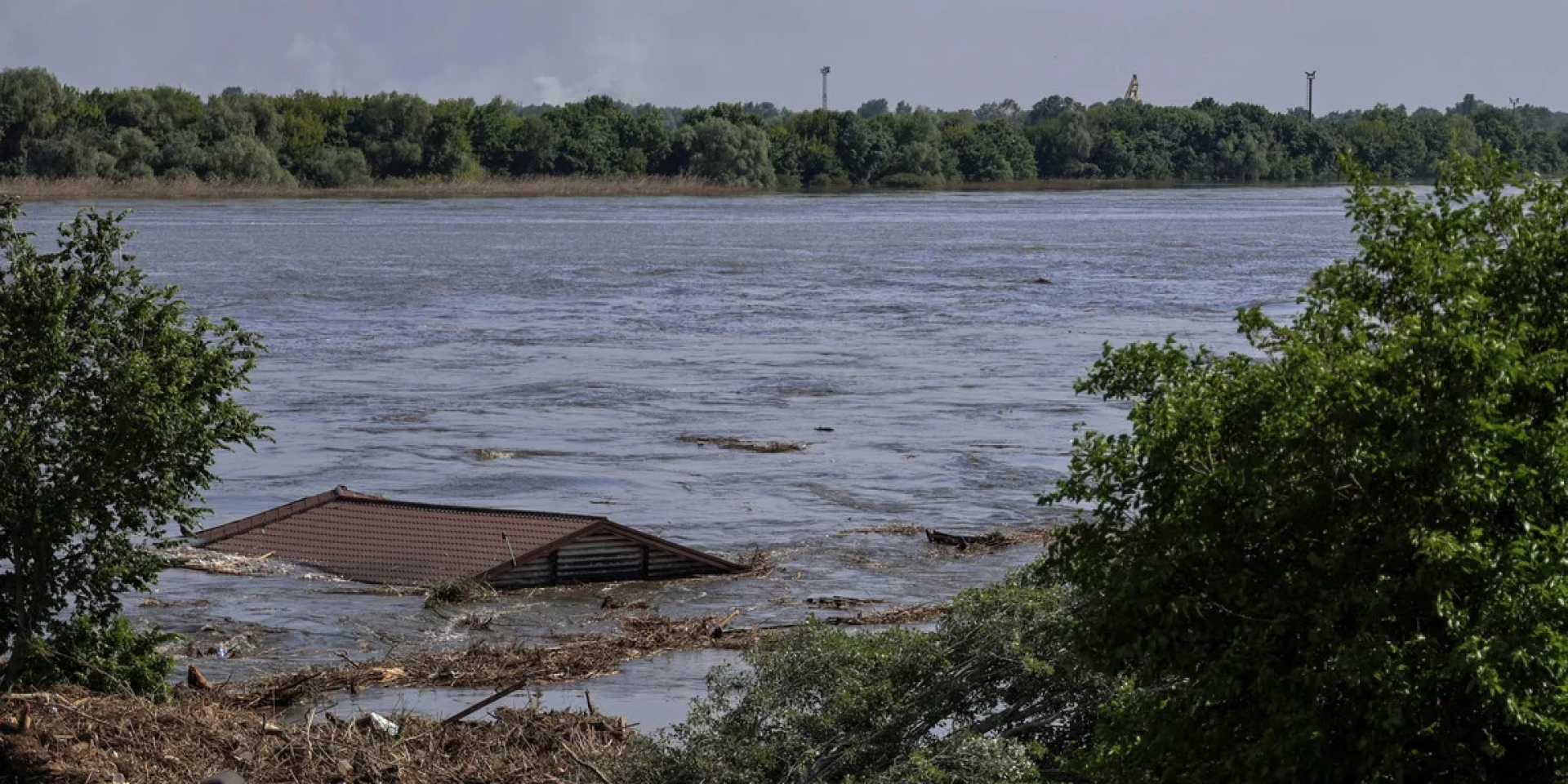 Families of those killed in Russia's Kakhovka hydroelectric power plant blast file complaint with UN committee (Photo: REUTERS/Ivan Antypenko)