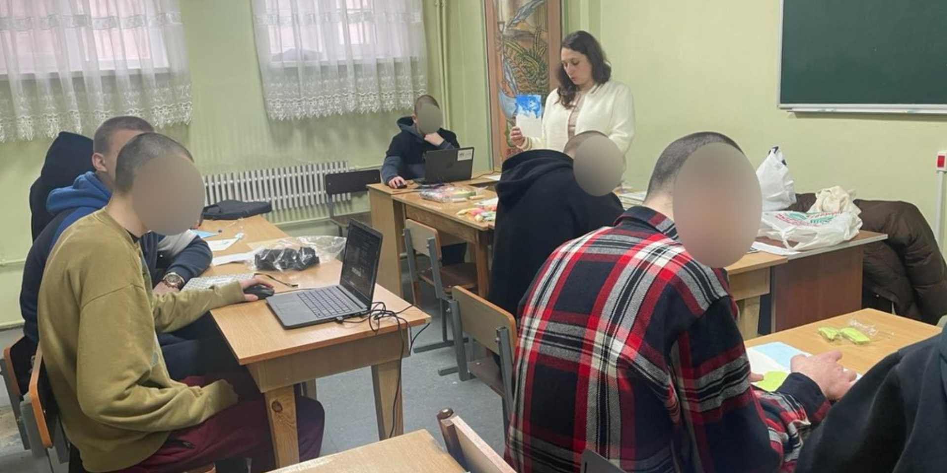 У&nbsp;Харківському СІЗО 13 дітей здобувають середню освіту (Фото: Дергачівський ліцей № 4)
