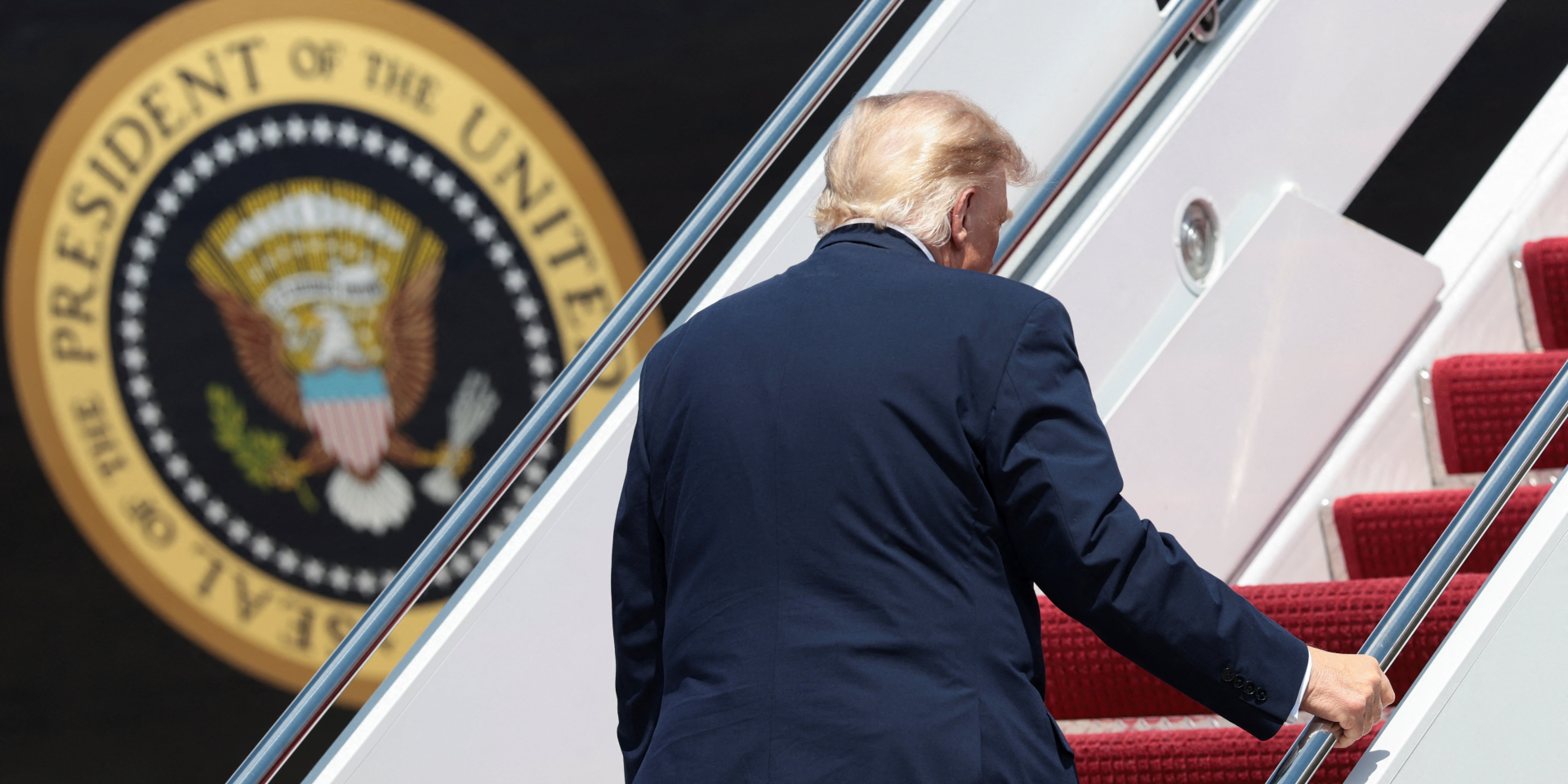 Тактика погроз президента США Дональда Трампа вже не&nbsp;така дієва щодо союзників, пише&nbsp;WP (Фото: REUTERS/Evelyn Hockstein)