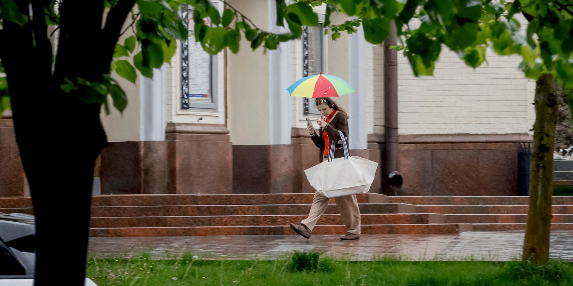 Украинцев ждет повышение температуры и&nbsp;ее&nbsp;последующее небольшое снижение (Фото: REUTERS/Gleb Garanich)