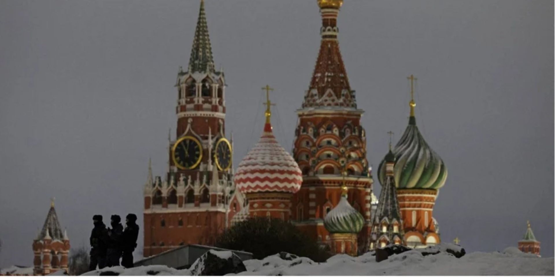 За&nbsp;словами джерел Bloomberg, загалом у&nbsp;Брюсселі поки що&nbsp;не&nbsp;змінили оборонну позицію стосовно загроз з&nbsp;боку Росії (Фото: REUTERS/Anastasia Barashkova)