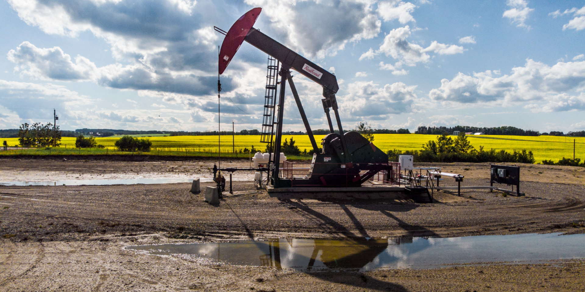 The US wants to own part of Venezuela's oil resources (Photo: magazine.alumni.ubc.ca)
