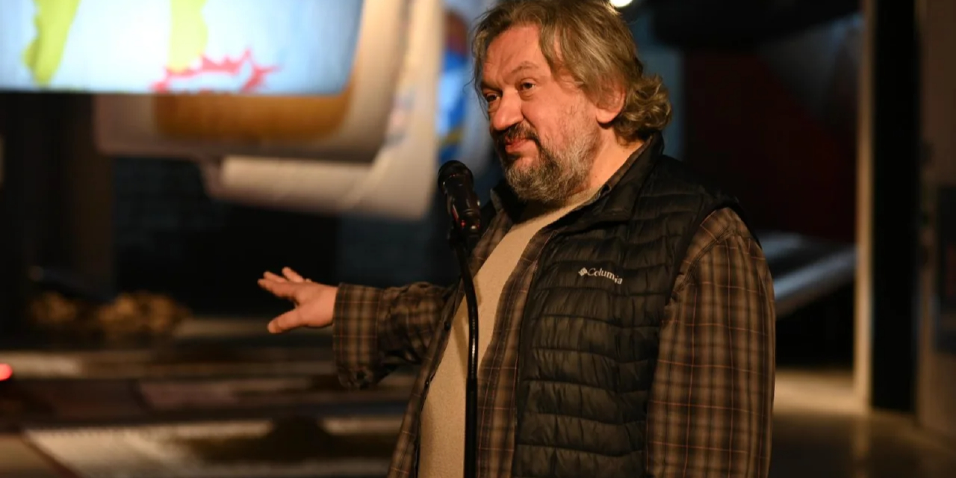 Vlad Troitskyi announces changes to GogolFest program (Photo: Mariupol City Council)