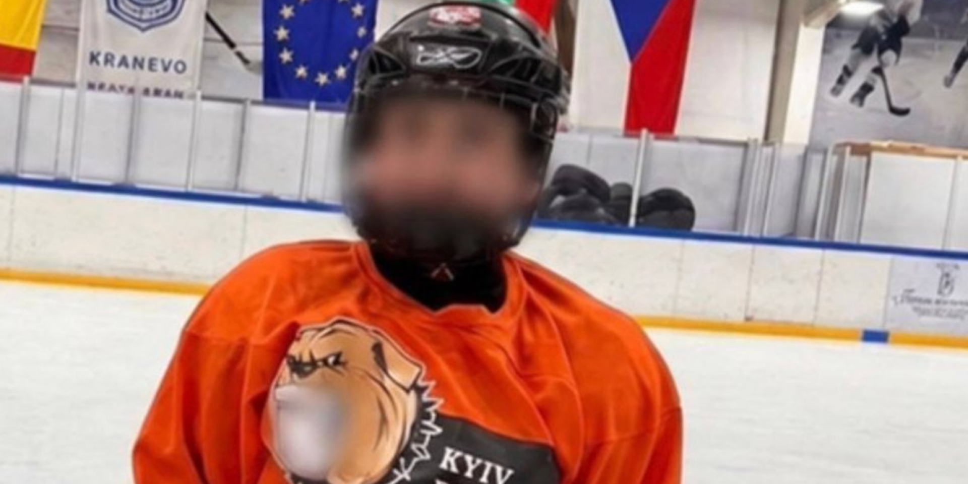 Тимофей играл в&nbsp;хоккей почти год перед поездкой в&nbsp;Болгарию (Фото: Семейный архив / Цензор.НЕТ)
