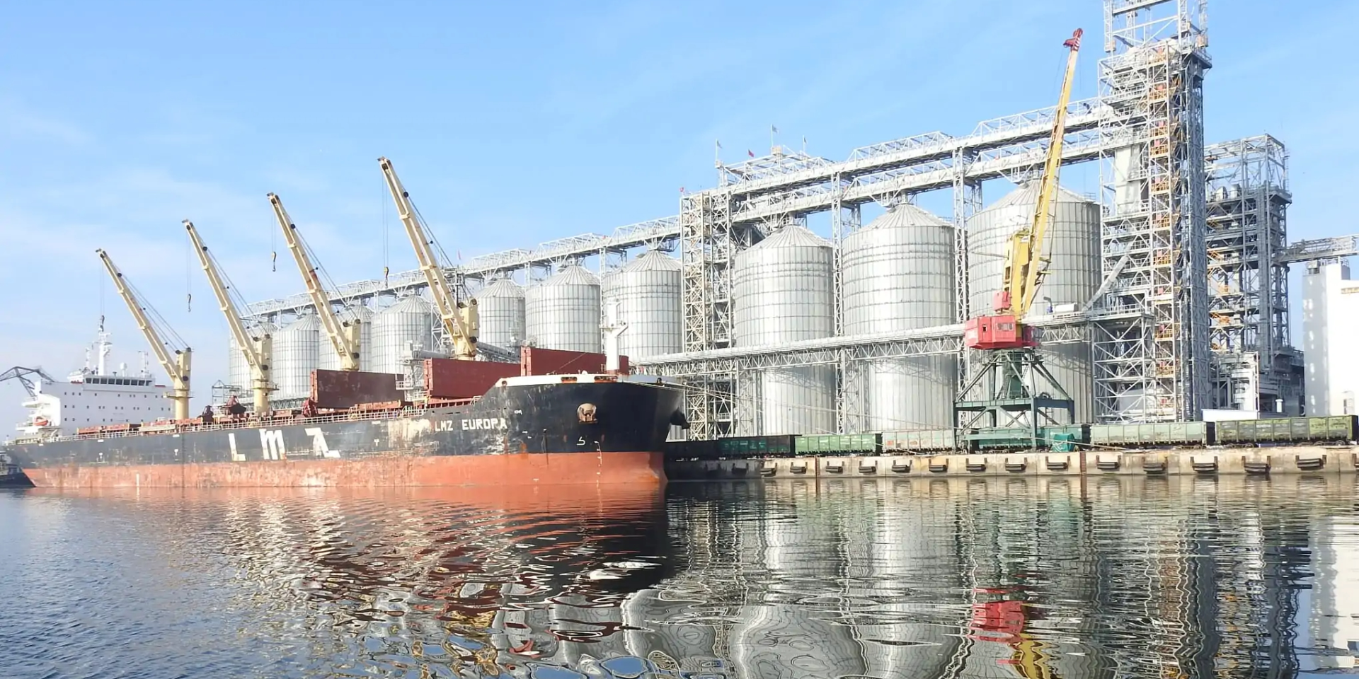 Ukraine has lost its lead in sunflower oil exports. (Photo: sudohodstvo.org)