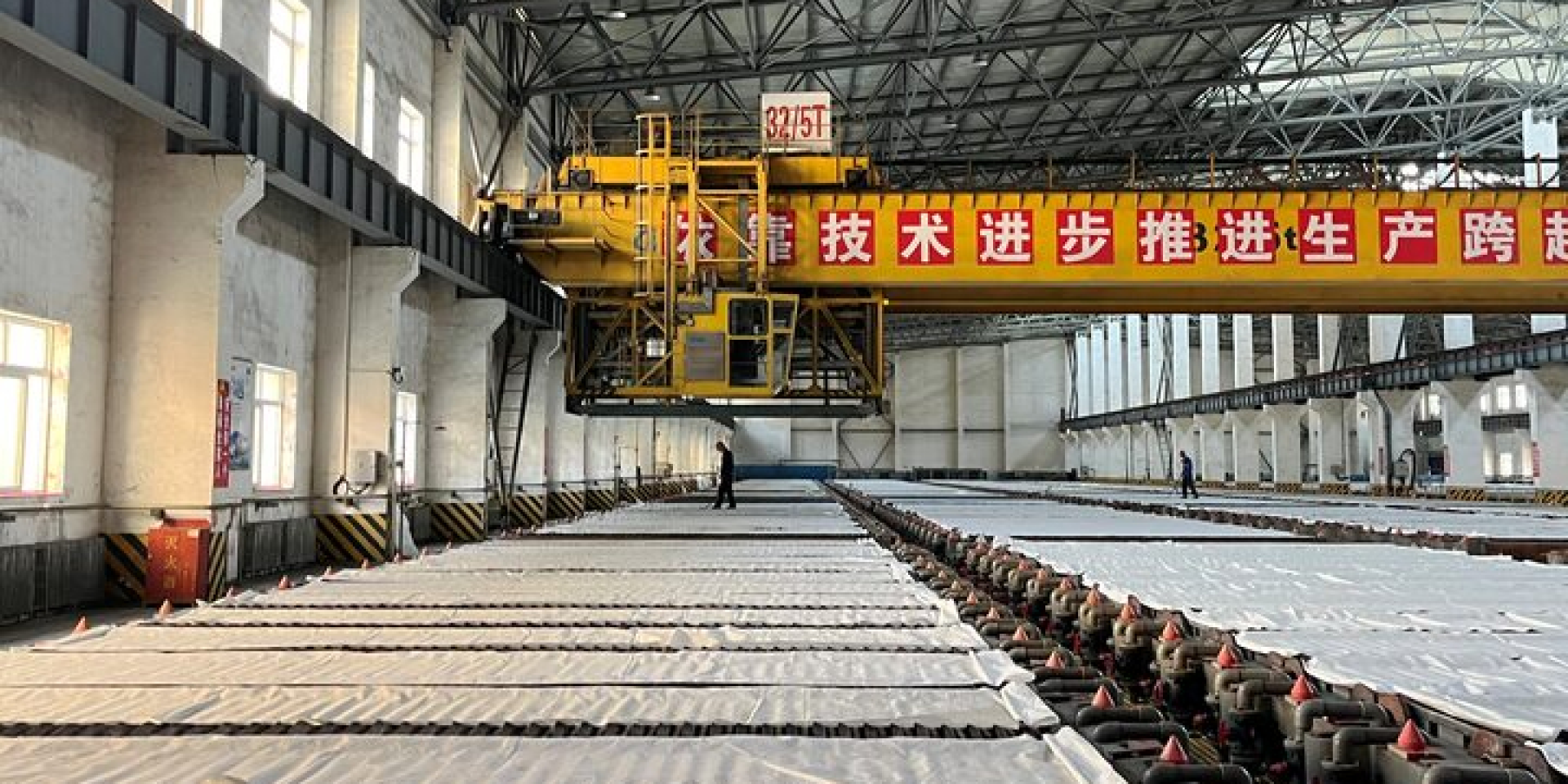 Copper smelter in China (Photo: reuters)