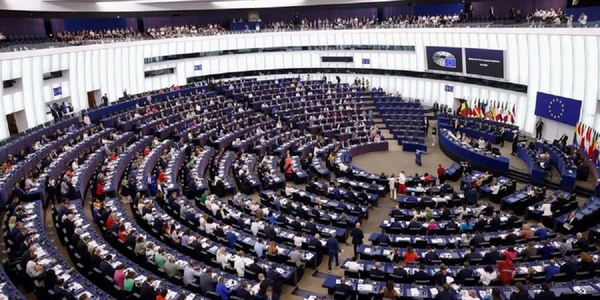 Європарламент назвав Росію головною зовнішньою загрозою для демократичних інститутів Євросоюзу (Фото: REUTERS/Johanna Geron)