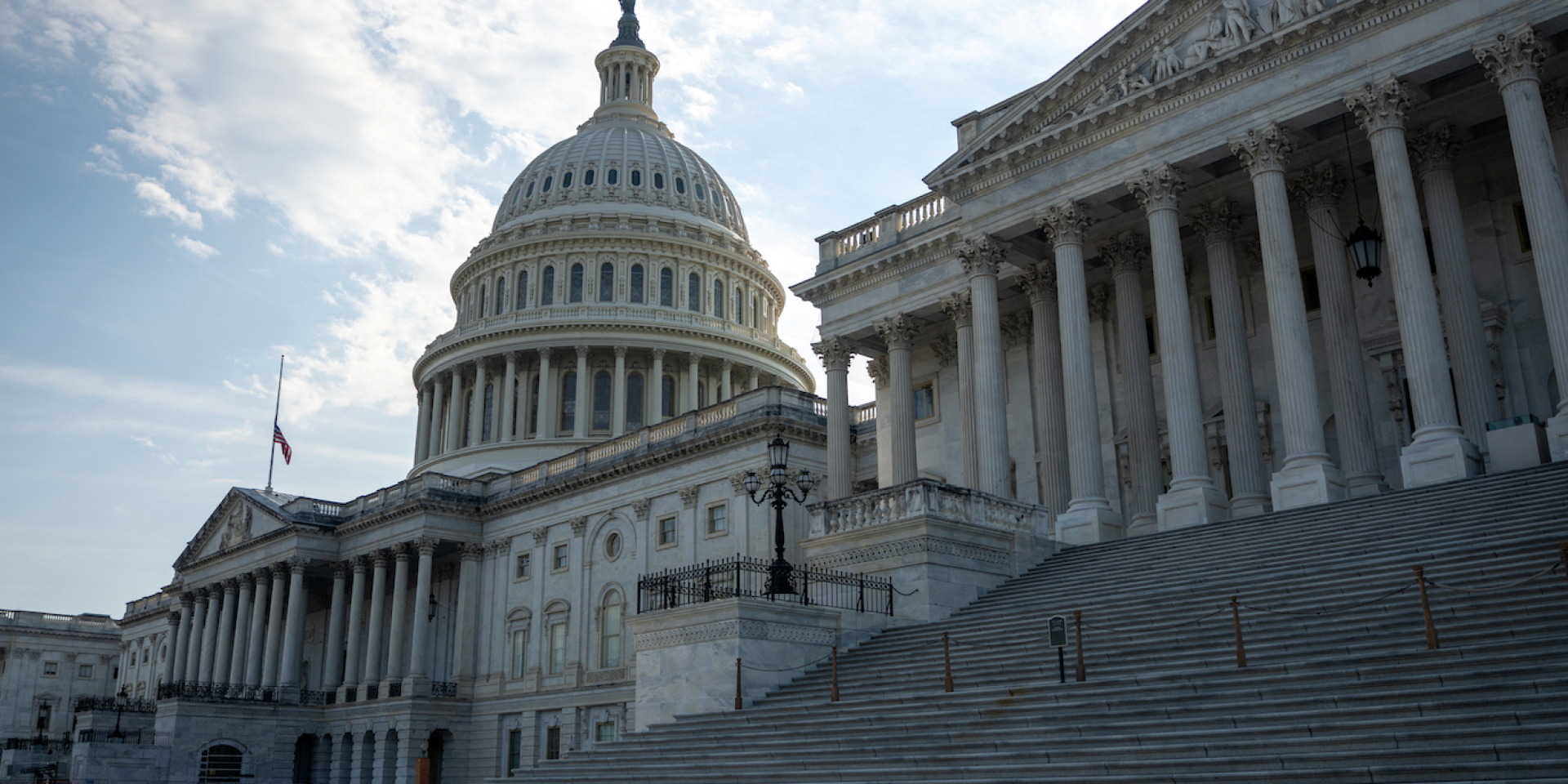 A procedural motion allowing the bill to proceed to debate and a subsequent vote was approved by 214 members of Congress (Photo: REUTERS/Aaron Schwartz)