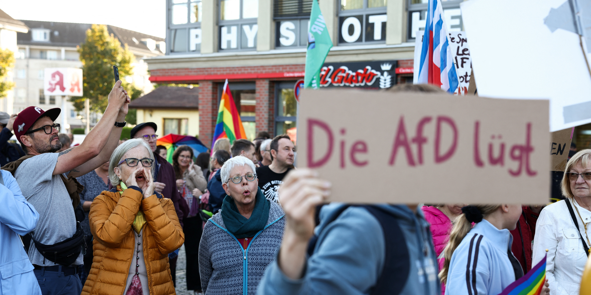 У Німеччині рейтинг ультраправої партії AfD сягнув рекордних показників (Фото: REUTERS/Liesa Johannssen)