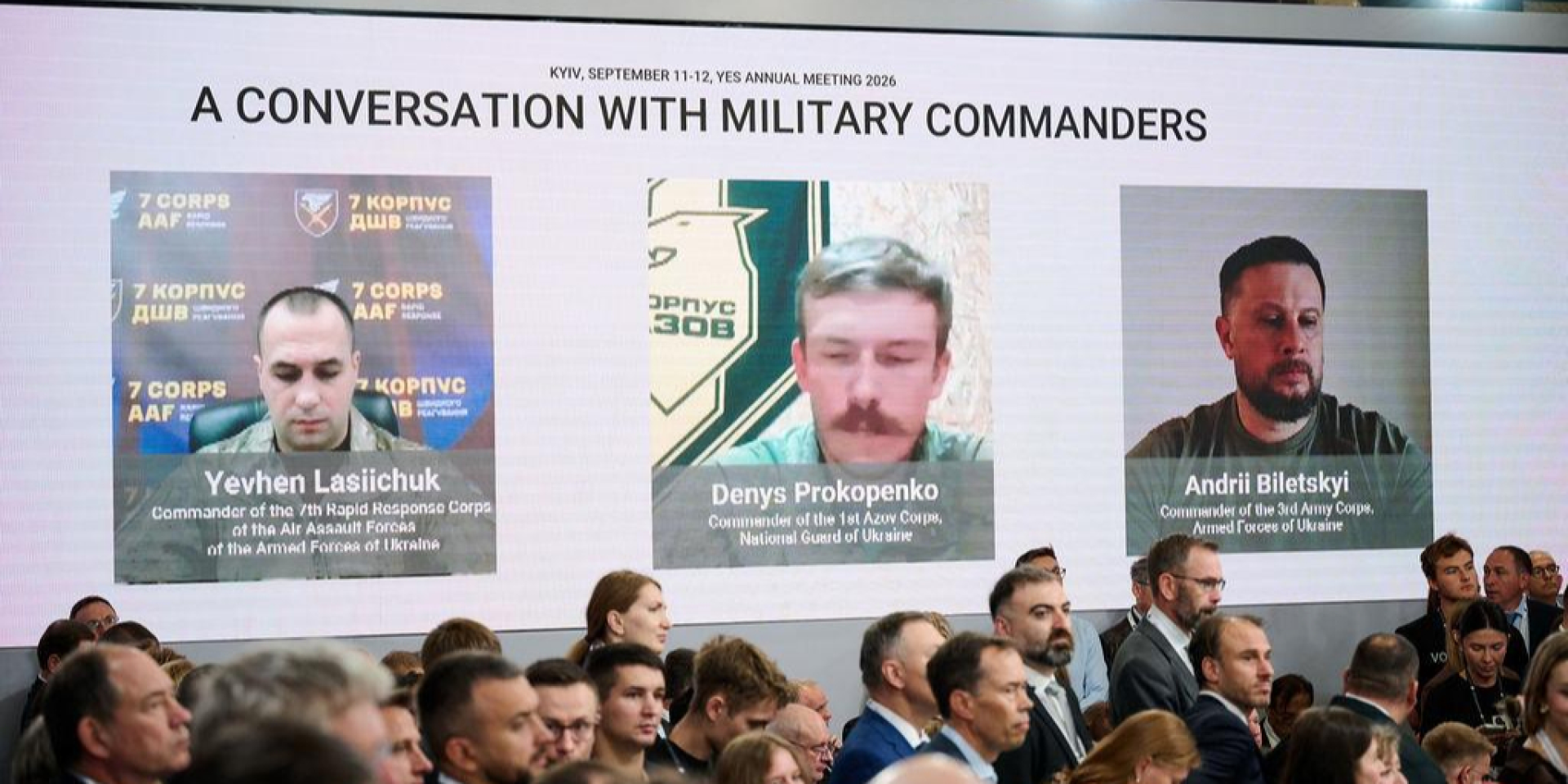 Панельна дискусія з&nbsp;командирами великих українських з'єднань на&nbsp;форумі YES (Фото: Фонд Віктора Пінчука)
