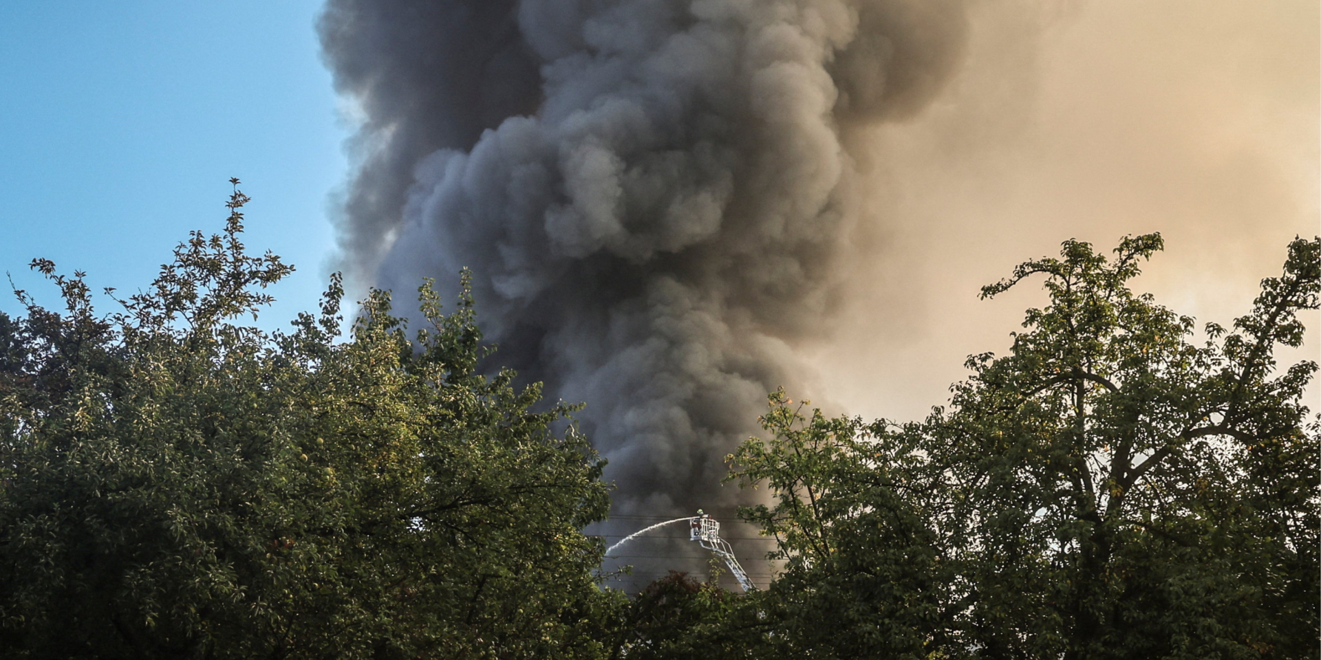 The Russian forces launched a combined attack on Ukraine (Photo: REUTERS/Alina Smutko)