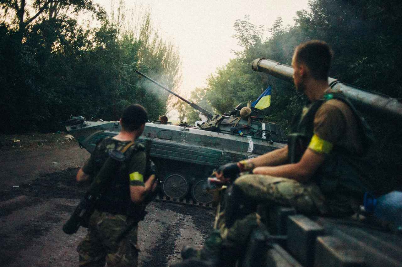 Українські військові на околицях Іловайська (Фото: Максим Дондюк)