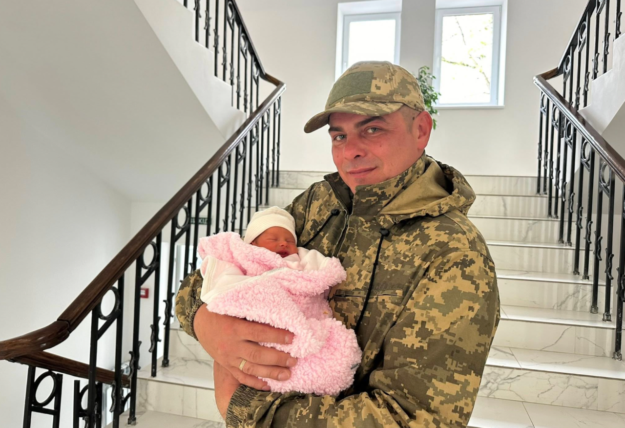 Facebook UNBROKEN Ukraine