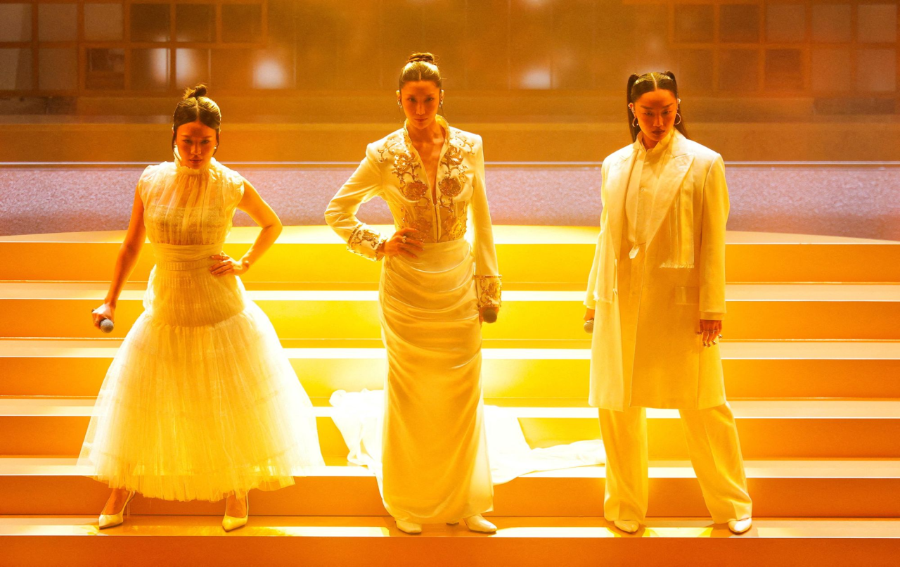Исполнение песни Golden (Фото: REUTERS/Mike Blake)