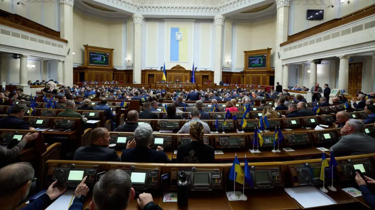Наразі у Верховній Раді залишається працювати 393 народні депутати (Фото: Facebook | Верховна Рада)