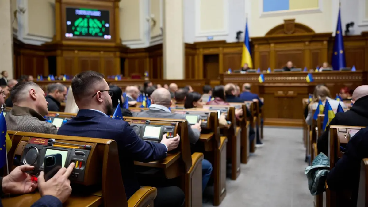Останнім часом Верховна Рада навіть не в змозі працювати повноцінний парламентський день (Фото: Facebook | Руслан Стефанчук)