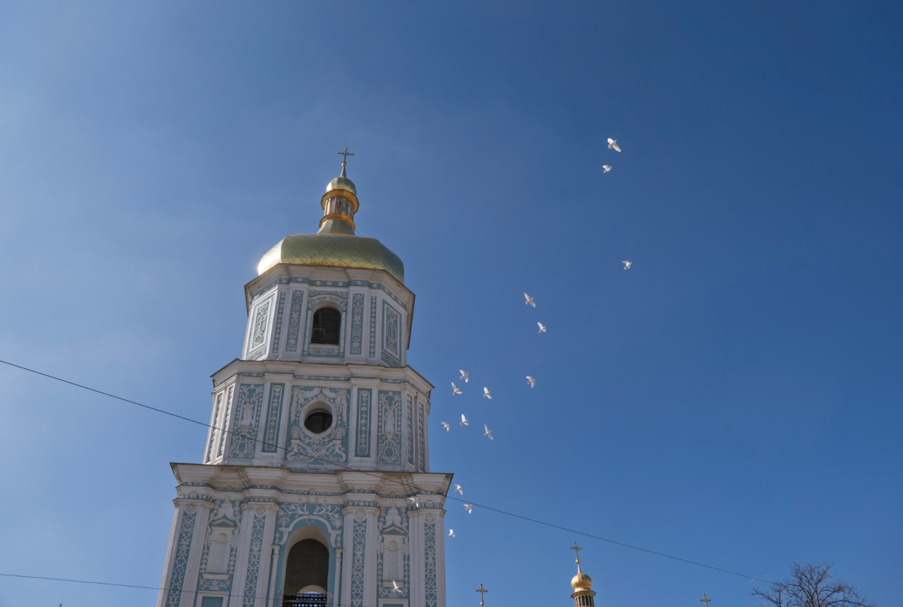 NV / Сергій Окунєв