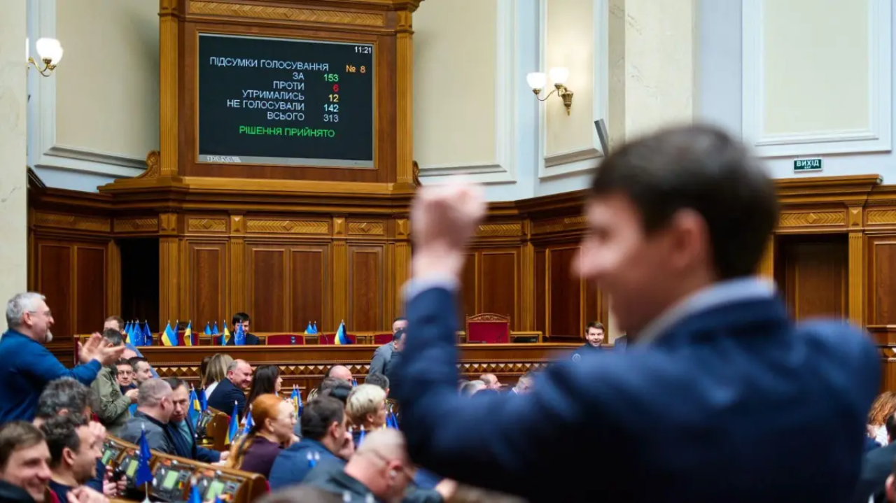 Після напруги та публічного протесту депутатів атмосфера у Раді, схоже, налагодилась. Та чи надовго? (Фото: Facebook | Верховна Рада)