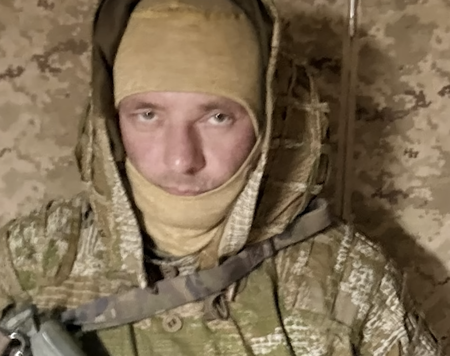 Юрій на псевдо Золотар (Фото: Скріншот відео YouTube-канал Ukrainian Witness)