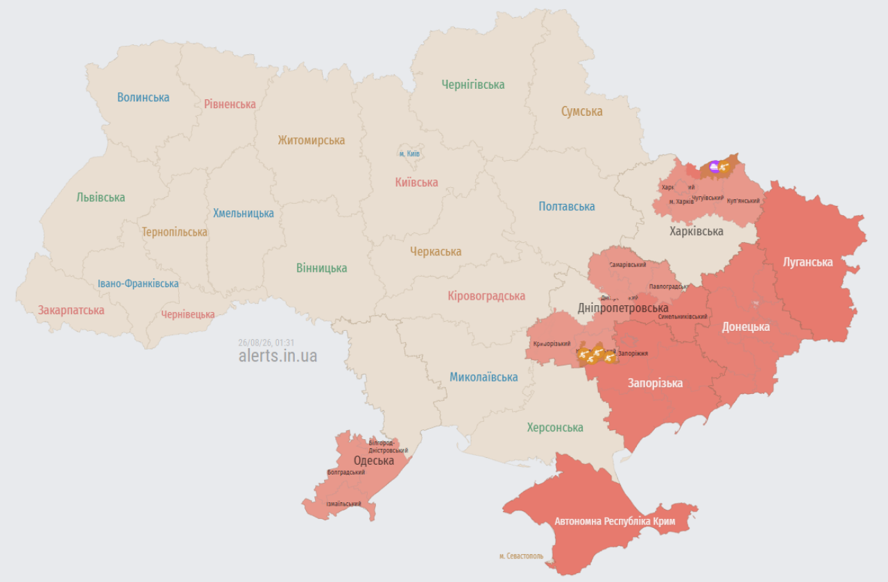Мапа повітряних тривог в Україні станом на 01:31 26 серпня 2026 року (Фото: alerts.in.ua)