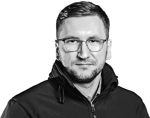 Кирилл Новиков